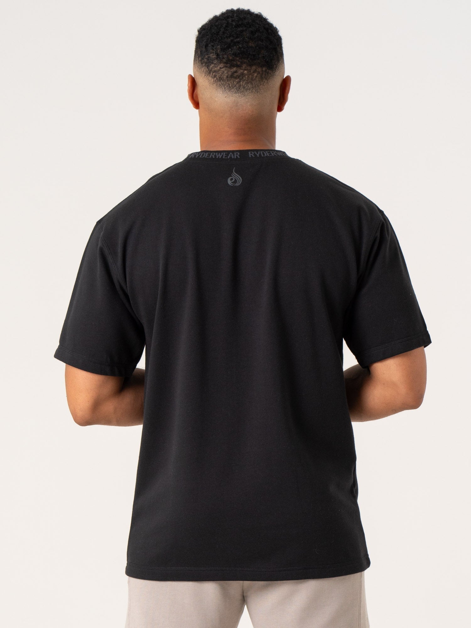 Black Pursuit Fleece T-Shirt