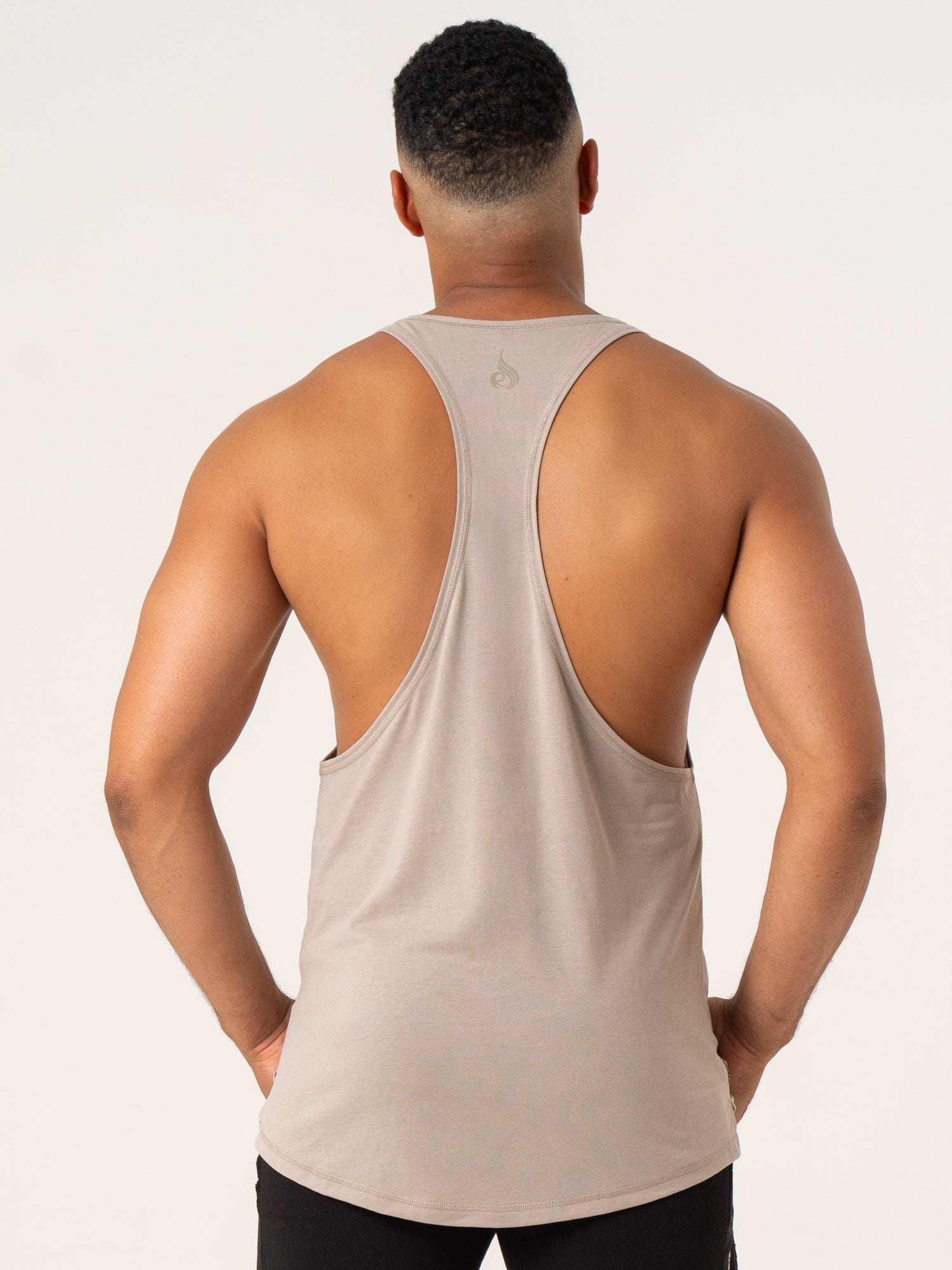 Taupe Pursuit Stringer
